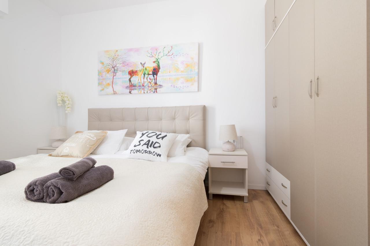 Luxury One-Bedroom Apartment/Parking In City Center Jerusalem Eksteriør bilde