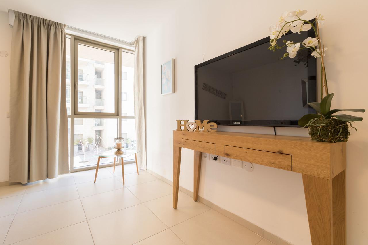 Luxury One-Bedroom Apartment/Parking In City Center Jerusalem Eksteriør bilde